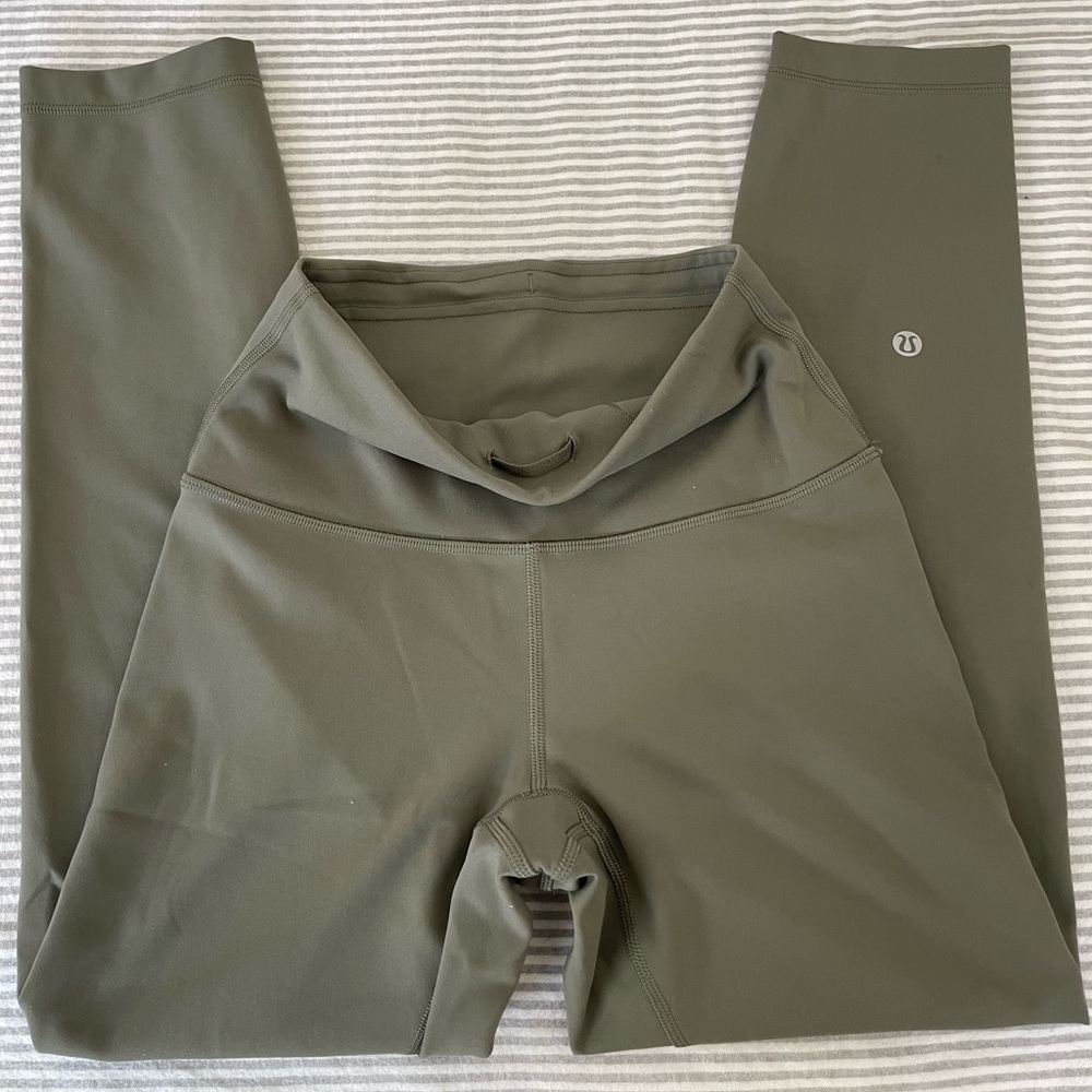 Lululemon Wunder Train Contour Fit HR Crop 23”